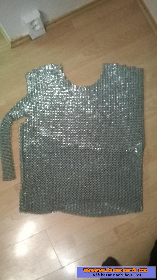 Drátěná košile (vesta) k dodělání
