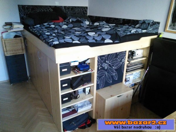 zvýšenou 2postel s úlož. prostorem