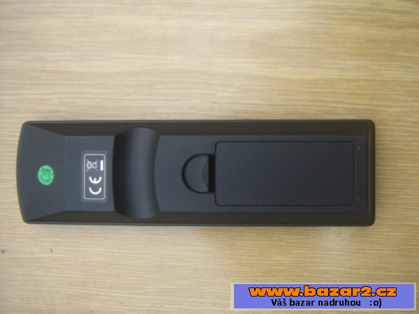 Přehrávač DVDDVB-T 
