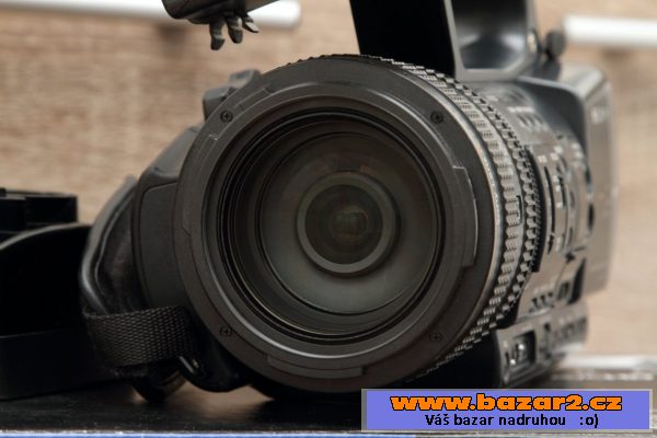 Profi kamera Sony DCR-AX2000E 