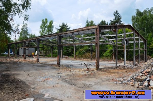 Hala - šířka 14 m x délka 30,4 m x 