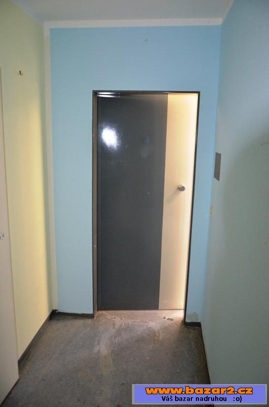 Obytný kontejner -11,5m.