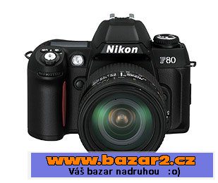 Zrcadlovku Nikon F80 s objektivem 