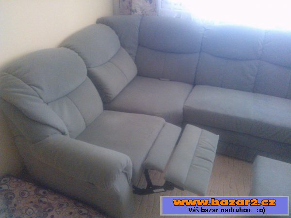 Prodám rohovou sedačku 13.500,-