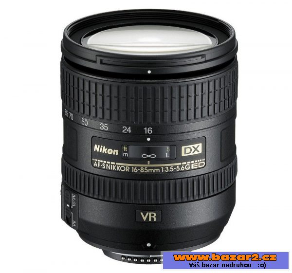 Nikon 16-85mm f/3,5-5,6 G 