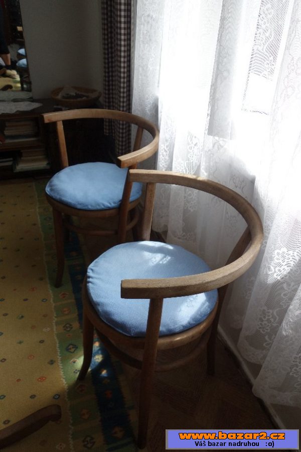Prodám 2 křesílka Thonet
