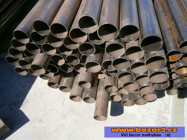 Trubky svařované průměr 33,7mm