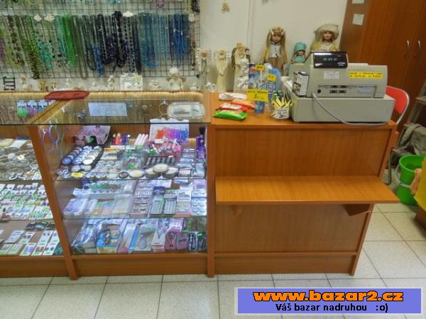 Vybavení obchodu s bižuterií