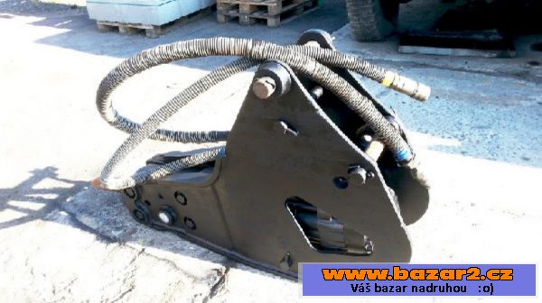 CATerpillar kladivo 400kg/70mm , r.v. 0, barva ,