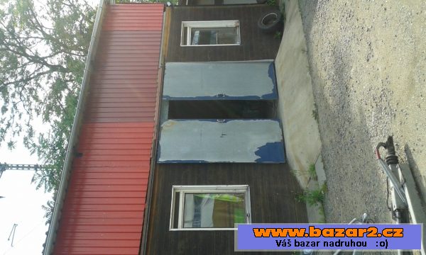 Unimo Buňka s půdou  