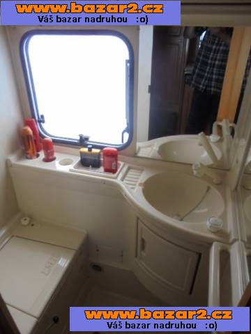 Karavan LMC lord 545