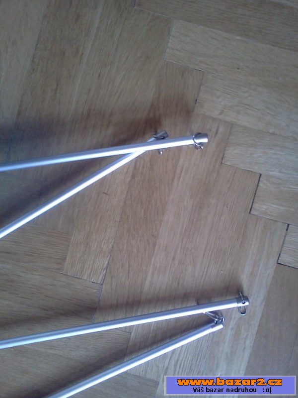 4 posuvné tyče Ikea