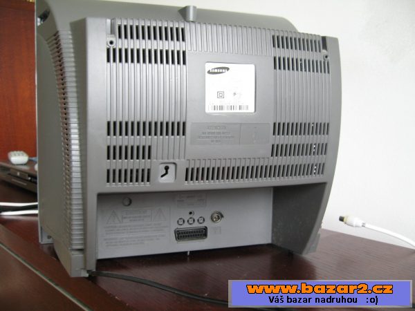TV   Samsung  43cm,  klasický