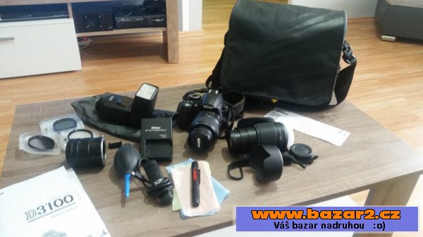NIKON D3100 s hodne prislusenstvim
