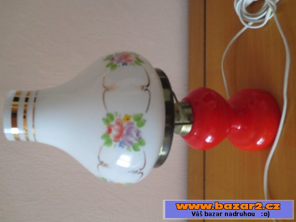 Dvě imitace petrolejové lampy(el.)