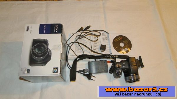 Sony CyberShot DSC-HX100V