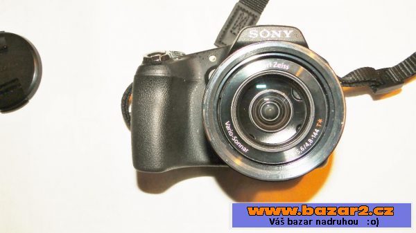 Sony CyberShot DSC-HX100V