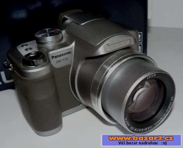 Japonský fotoaparát DMC-FZ8