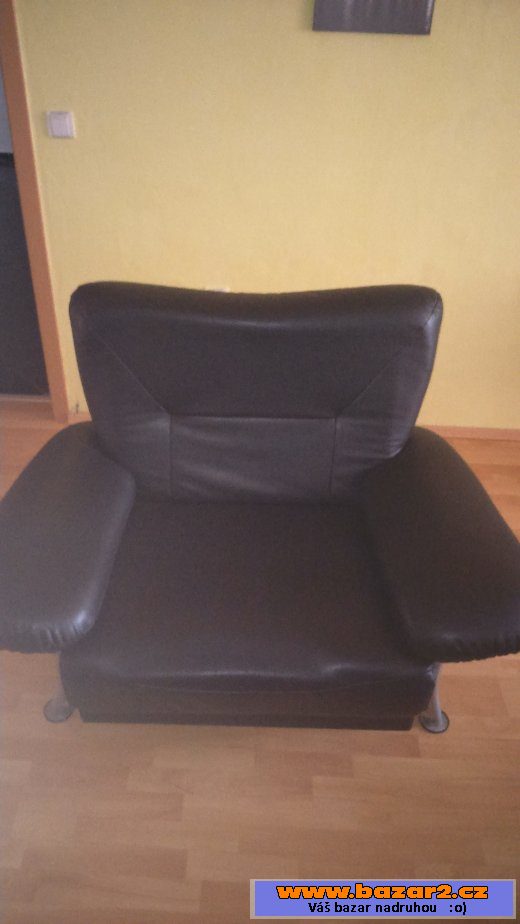 Koženková křesla prostorná