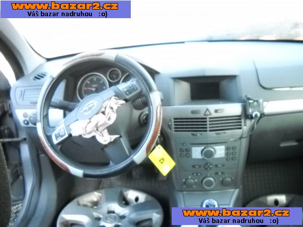 Náhradní díly Opel Astra ,,H,, Kombi 1.9 CDTI (Z19DT), 88 kW, r.v.2006, modrostříbrná