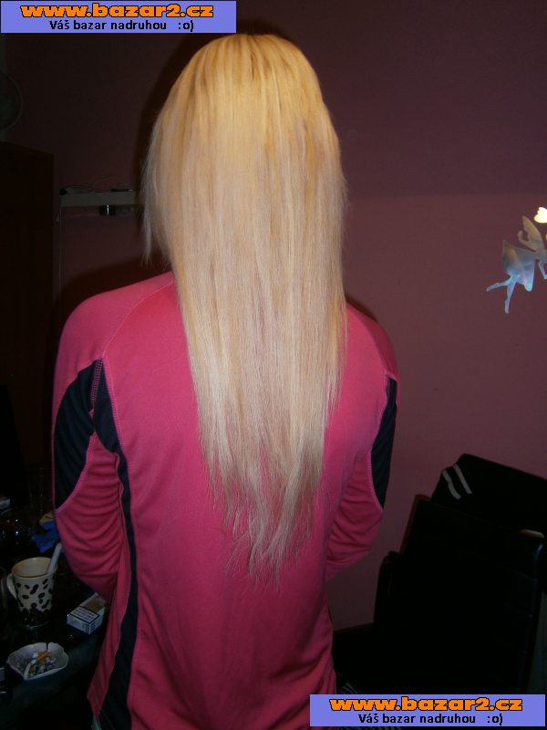 Nabízím certifikované prodloužení vlasů metoda keratin za tepla 
