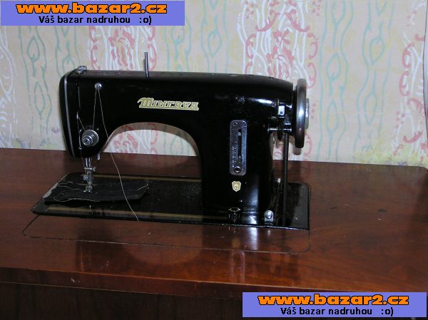 Šicí stroj Minerva - 50. léta