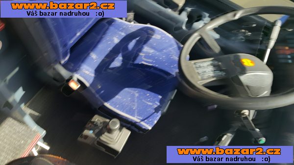 DÁLKOVÝ AUTOBUS NEOPLAN M3