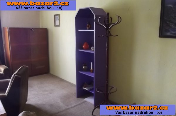 nábytek-pozůstalost,velmi starý.