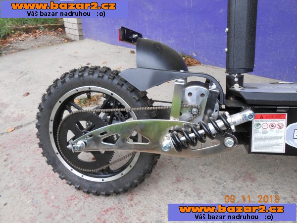 ELEKTRICKÁ  MOTOROVÁ KOLOBĚŽKA AERO VISION 1000W