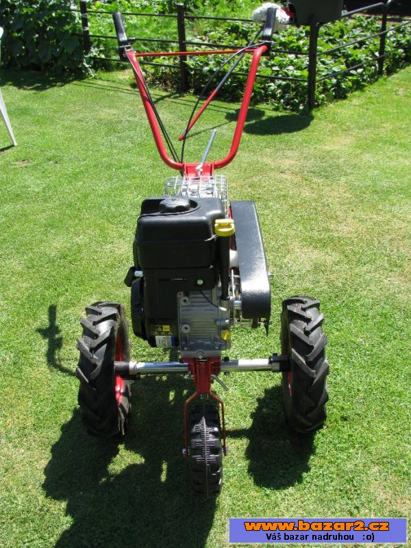 Nový kultivátor MS-16 IN