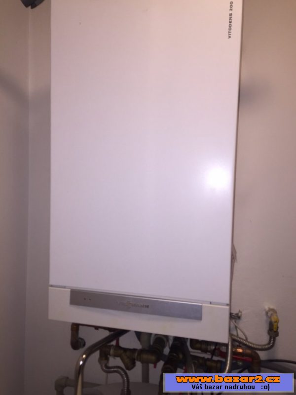Plynovy kondenz. kotel + boiler Vie