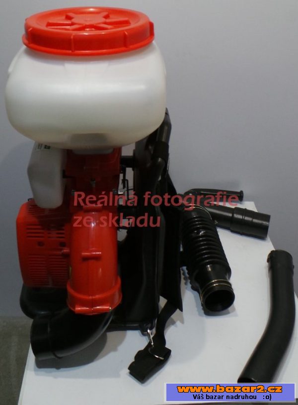 Motorový postřikovač Moveto Gardetech,12l