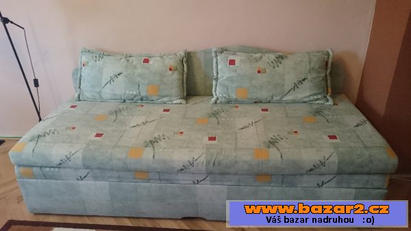 Rozkládací pohovka s uloz. prostor