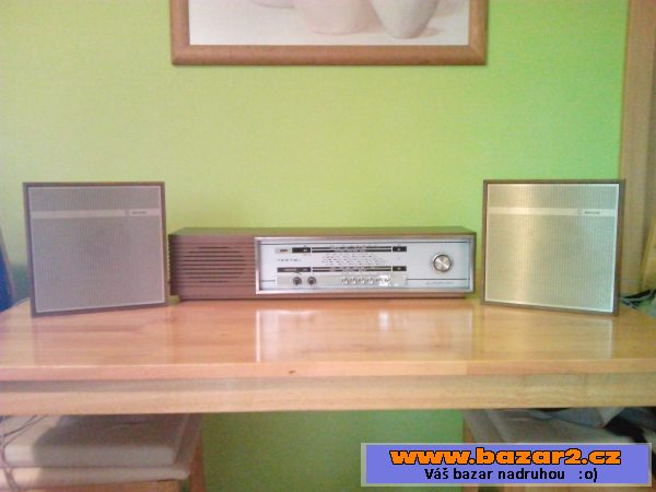 Rádio přijímač 723 TB