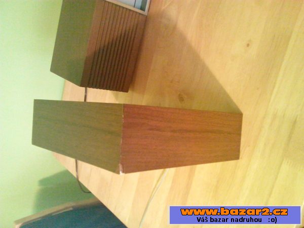 Rádio přijímač 723 TB