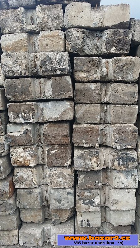 Betonové panely starší - 0,6x3x0,20