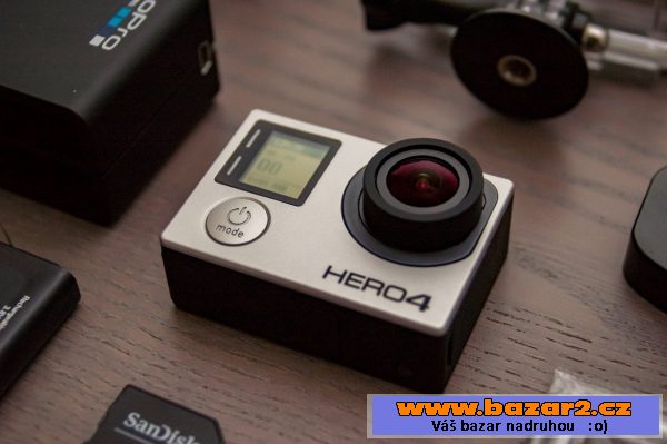 GoPro Hero 4 Black + příslušenství 