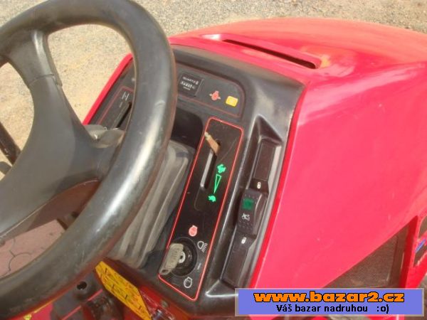 Zahradní traktor Toro 268 Hydro