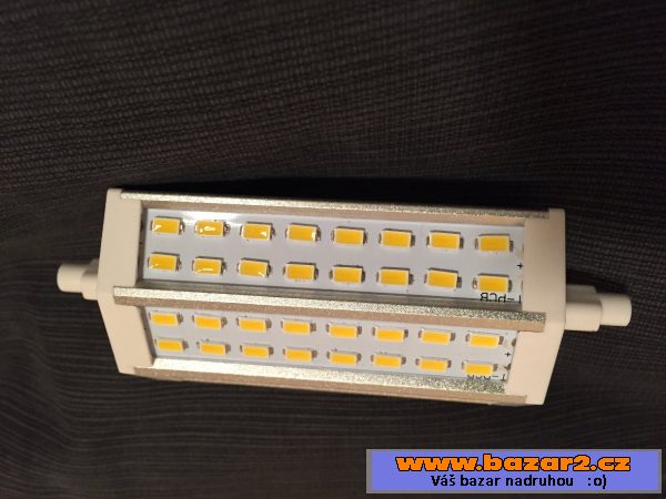 Lineární R7s LED 118 mm 25 W bílá
