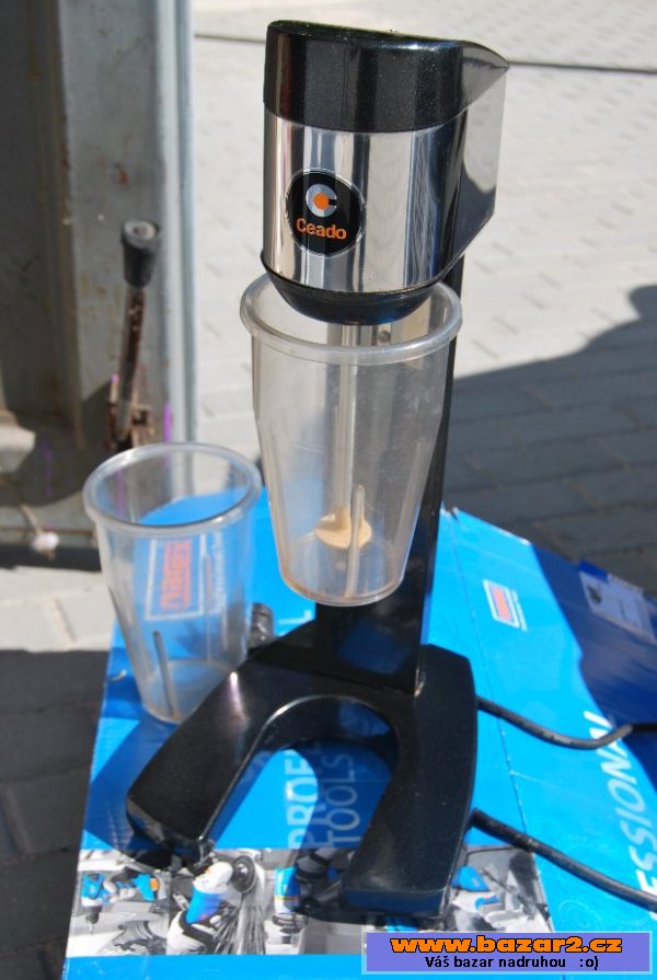 Výčep vinotéka bar CO2 biogon stoly