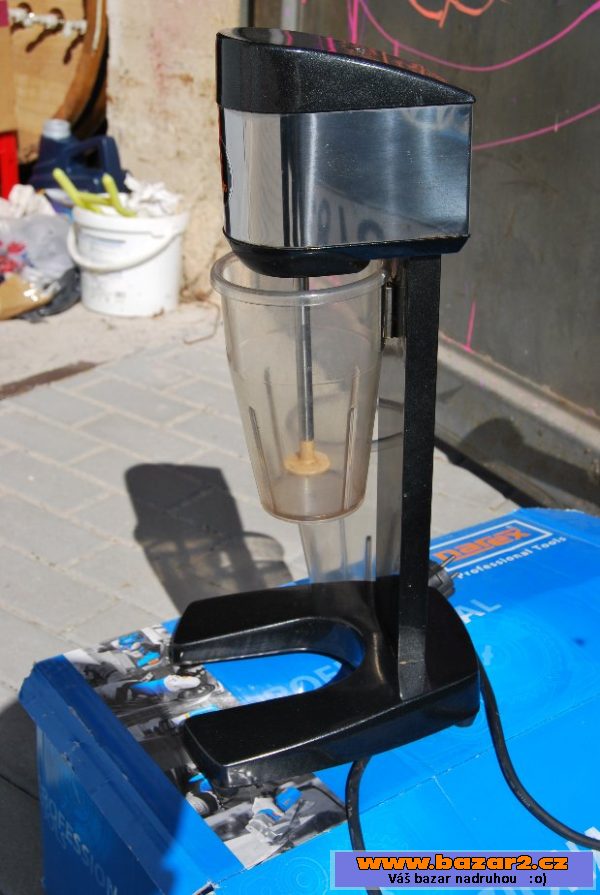 Mixér blendr frapovač 300w + další