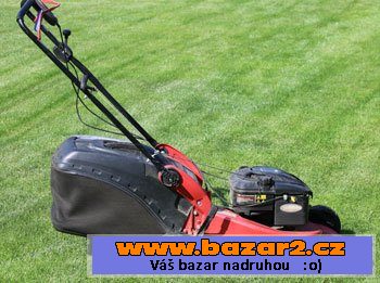 Benzínová sekačka - Jonsered LM 215