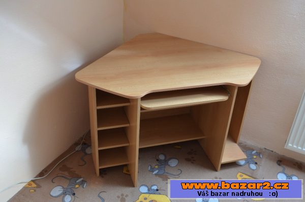 PC rohový stůl