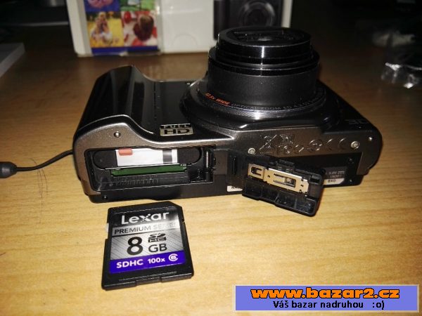 Olympus SZ-20