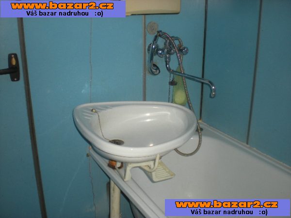 Byt 2+1, Královéhradecká, Klášterec