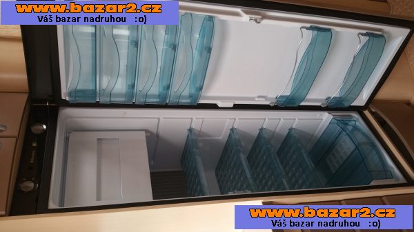   Karavan Hobby 545KMF (6 osob)