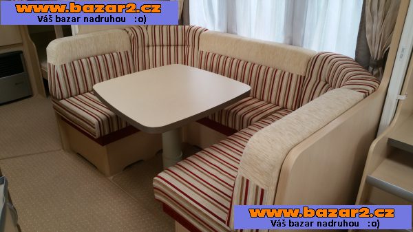   Karavan Hobby 545KMF (6 osob)
