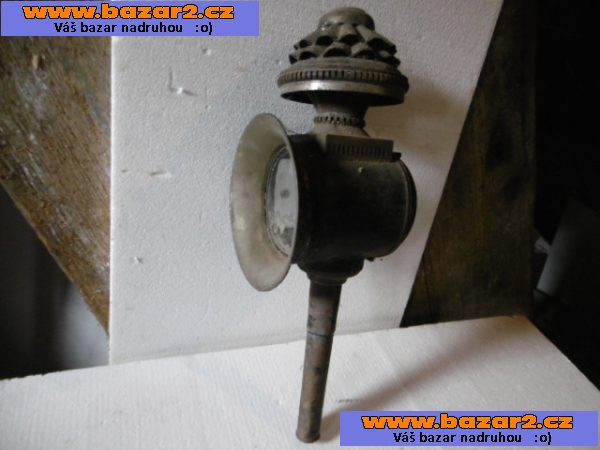 Prodám starou kočárovou lampu