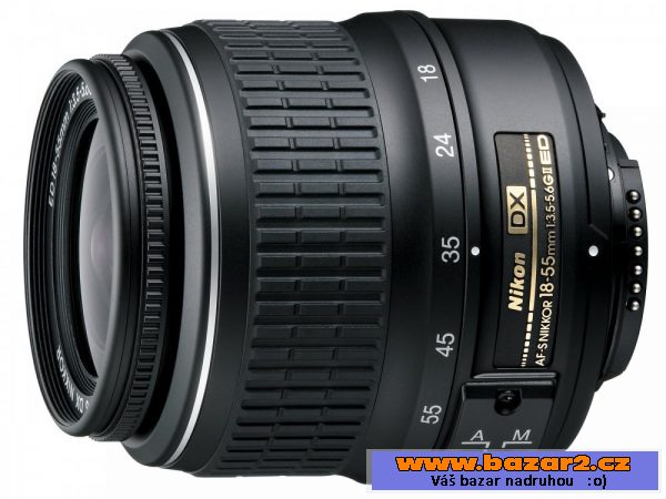 Nikon 18-55mm f/3.5-5.6G AF-S DX VR