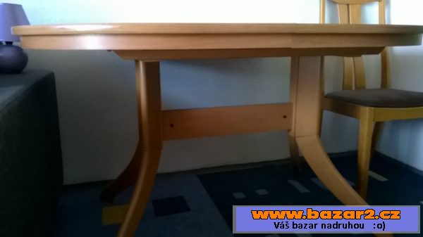 Jídelní a konferenční stoly...